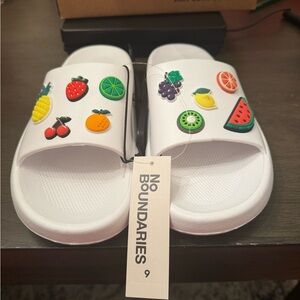 No Boundaries Women's Size 9 White, Fruit Theme Slide Sandals New. Comfortable